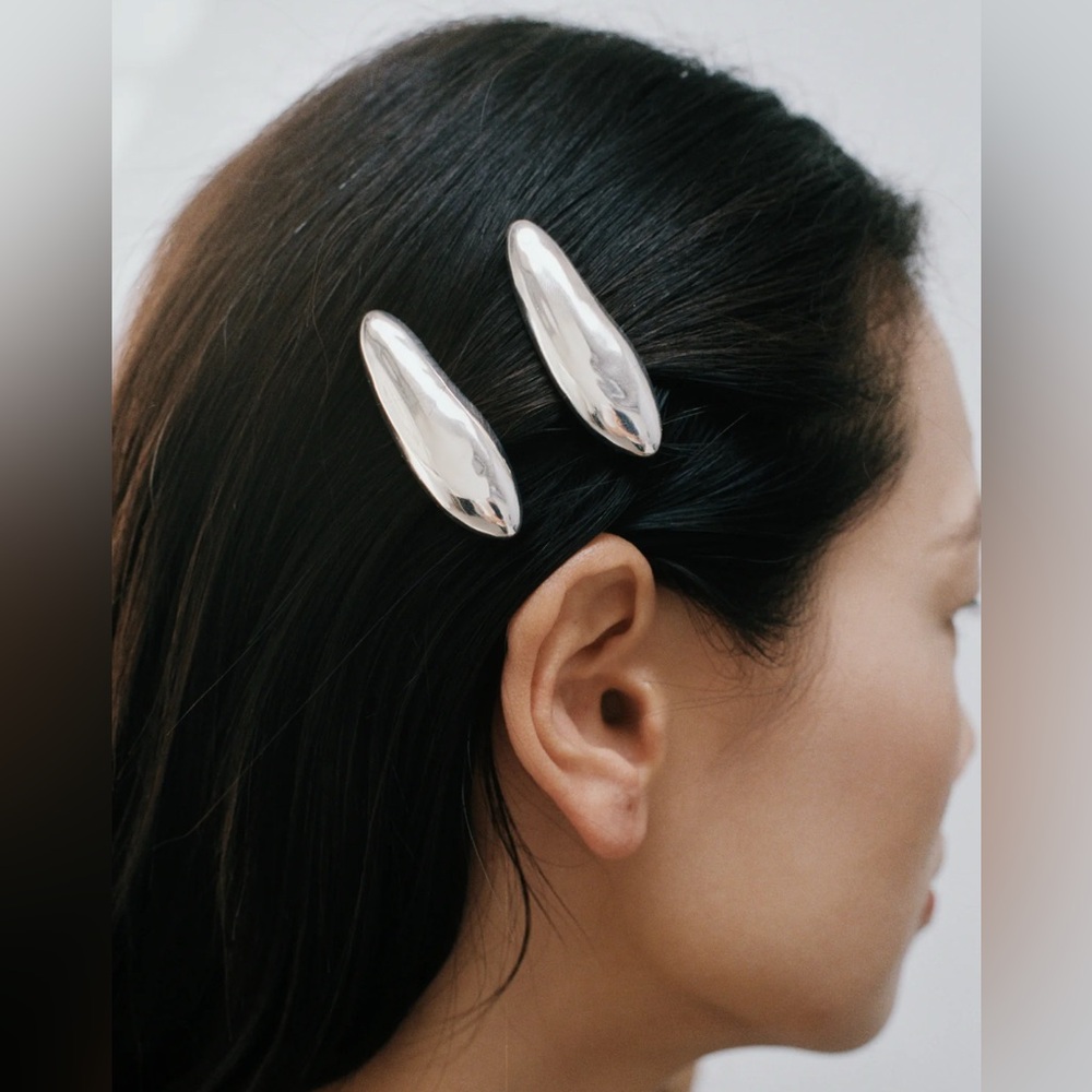 Wolf Circus Bean hair clip in silver
